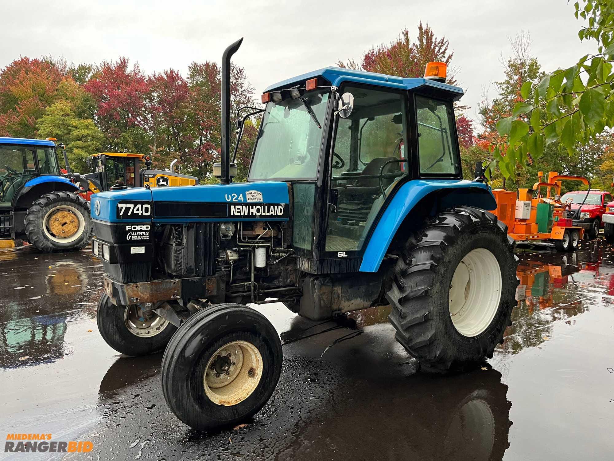 Main image New Holland 7740
