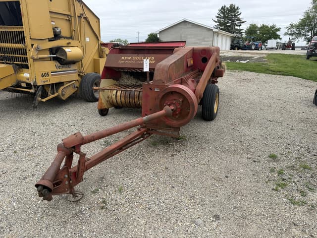 Image of New Holland 78 equipment image 4