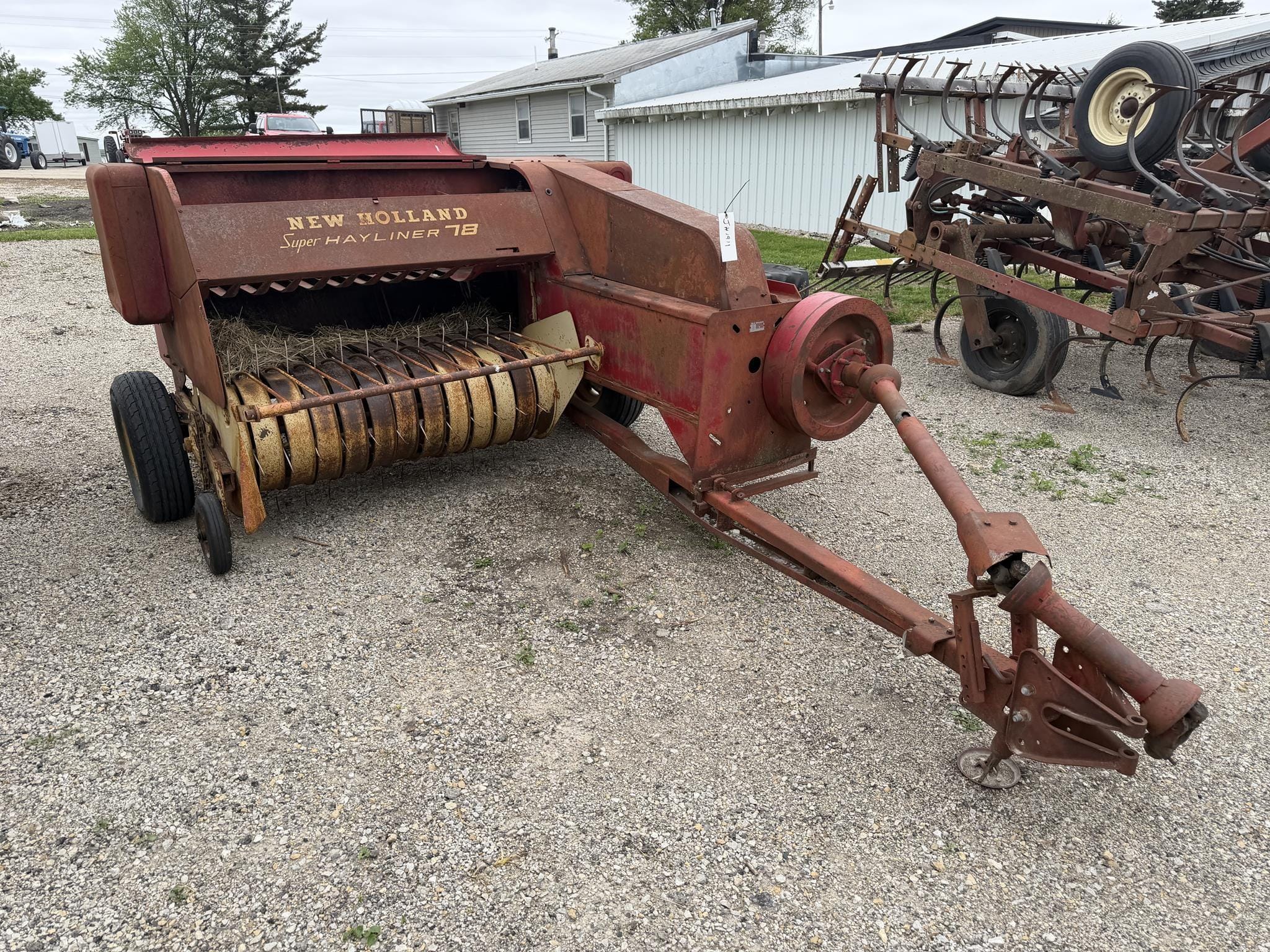 New Holland 78 Equipment Image0