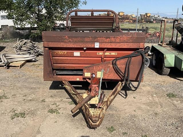 Image of New Holland 790 equipment image 1