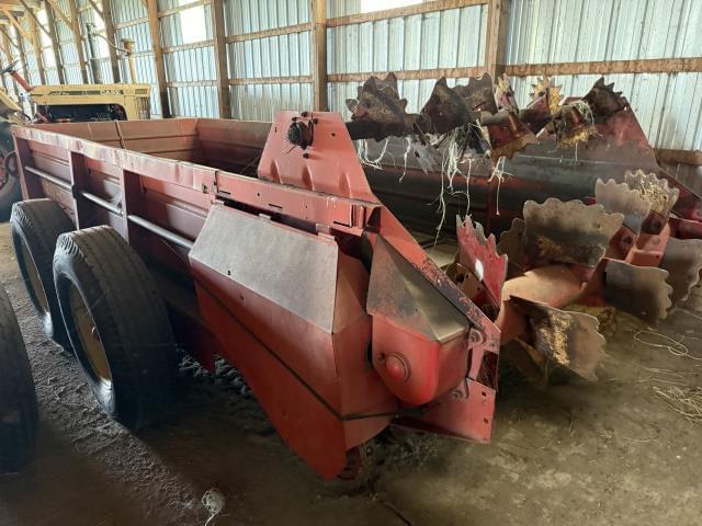 Image of New Holland 790 equipment image 3