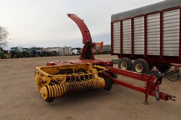 Main image New Holland 790