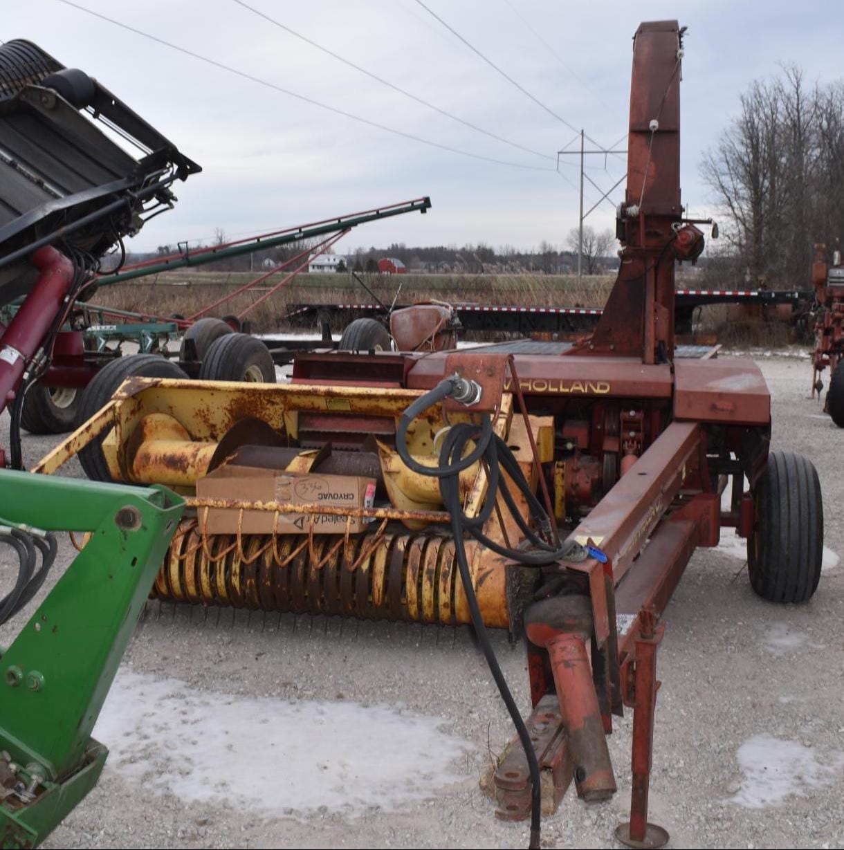 Main image New Holland 790