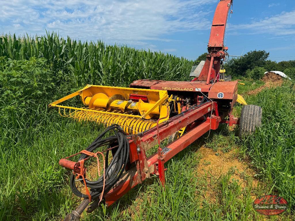 Image of New Holland 790 Primary image