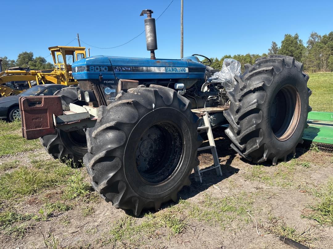 Image of New Holland 8010 Primary image