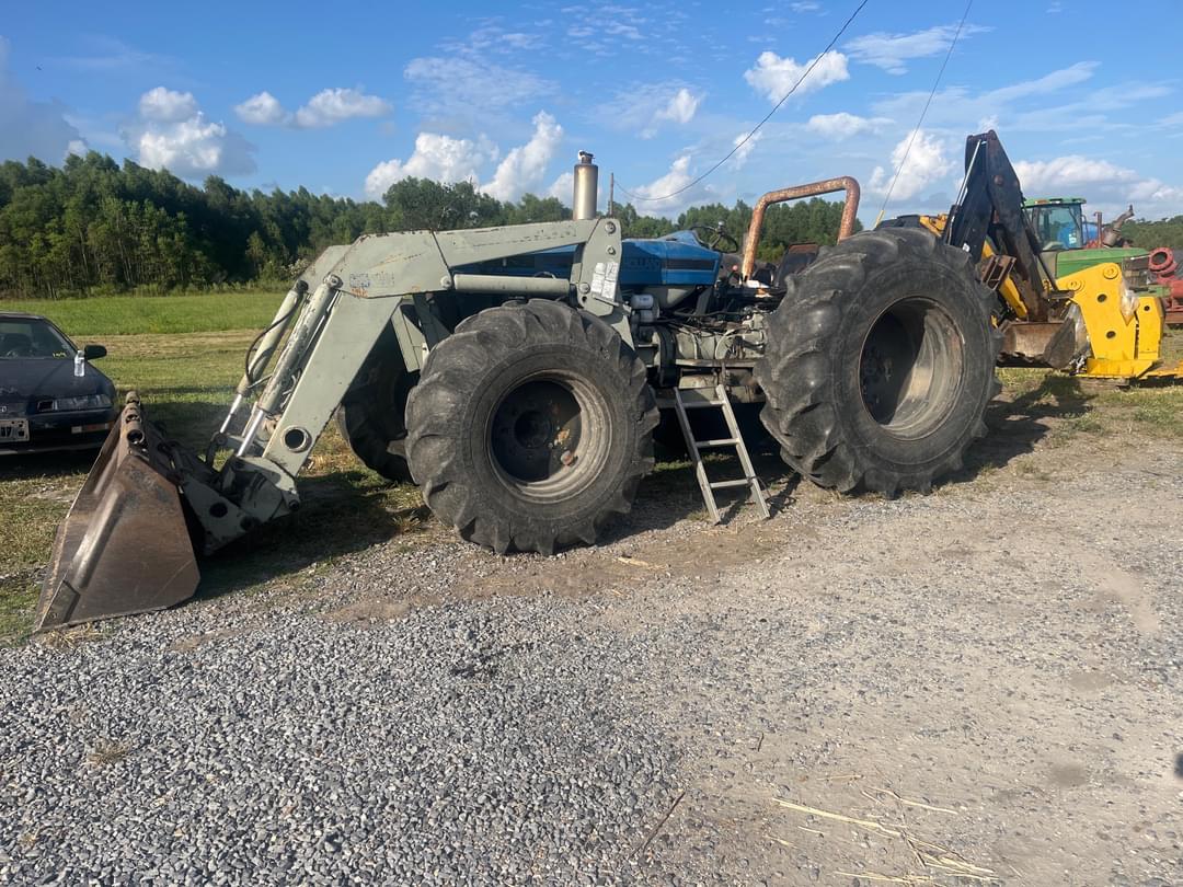 Image of New Holland 8010 Primary image