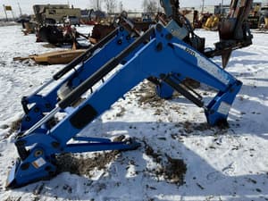 New Holland 820TL Image