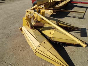 New Holland 824 Image