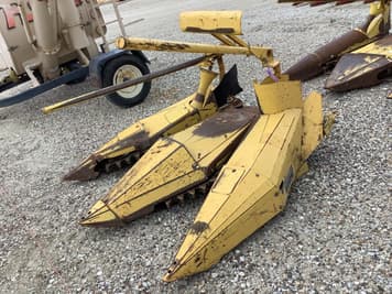 Main image New Holland 824