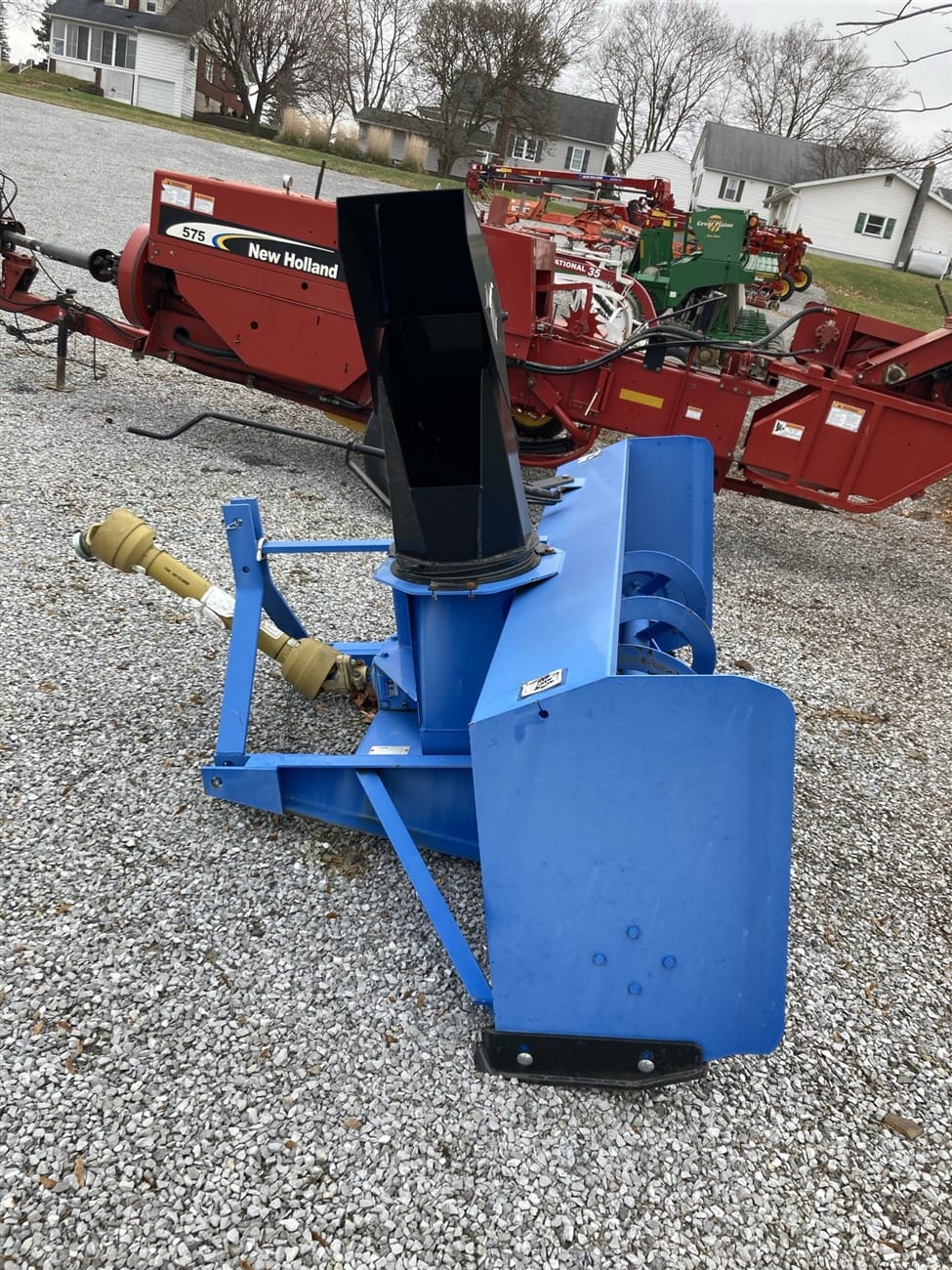 New Holland Snow Blower Equipment Image0