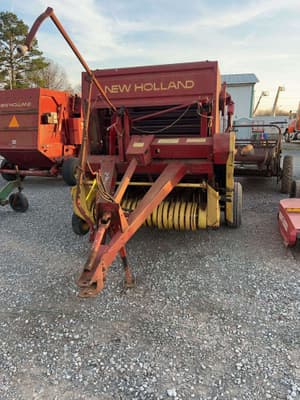 New Holland 845 Image