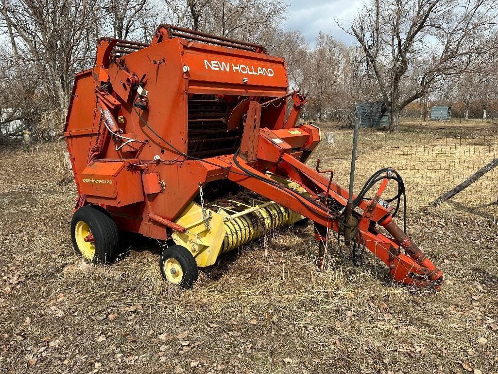 Main image New Holland 846