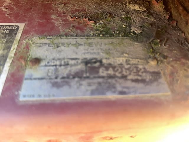 Image of New Holland 847 equipment image 2