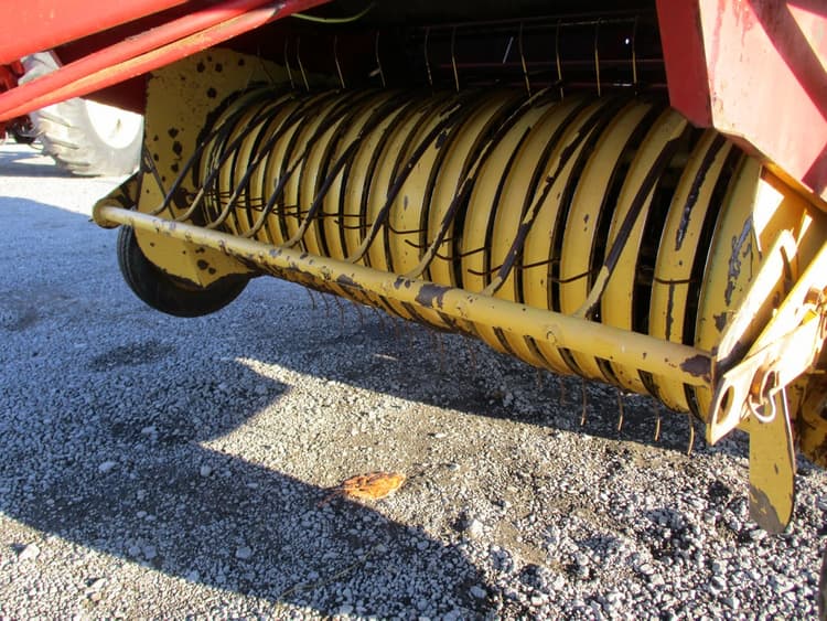 New Holland 848 Hay and Forage Balers Round for Sale Tractor Zoom