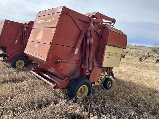 Image of New Holland 849 equipment image 2
