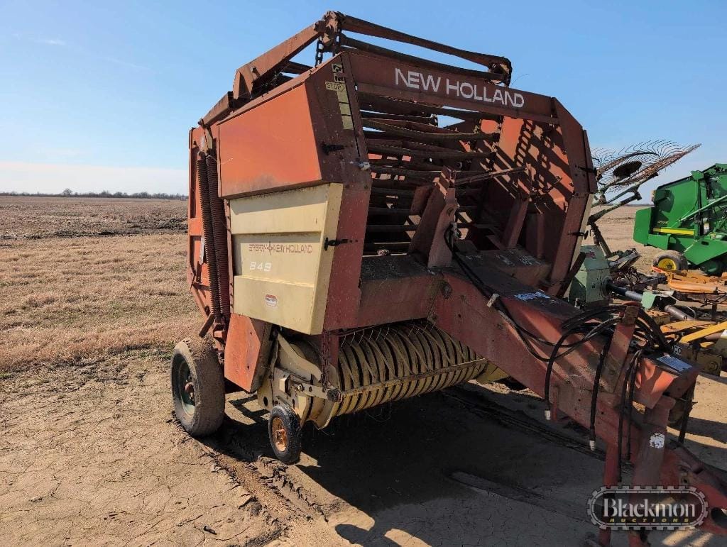 New Holland 849 Equipment Image0