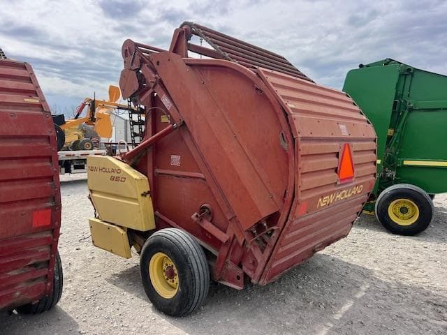 Image of New Holland 850 equipment image 4