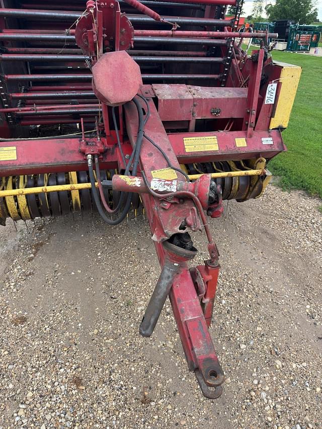 Image of New Holland 850 equipment image 1