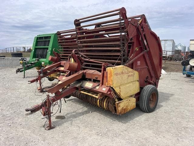 Image of New Holland 850 Primary image