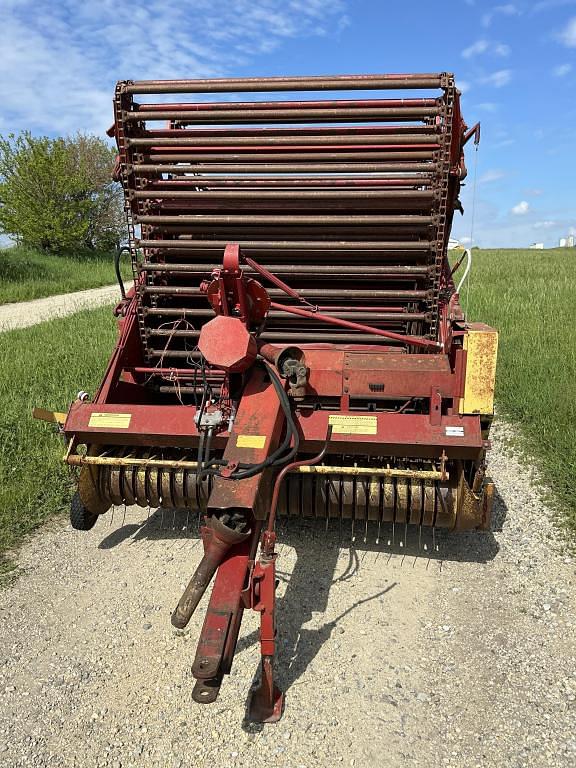 Image of New Holland 850 equipment image 1