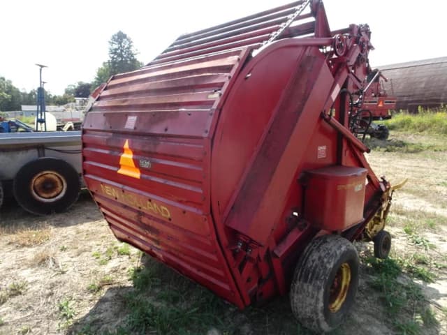 Image of New Holland 850 equipment image 3