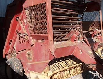 Main image New Holland 851