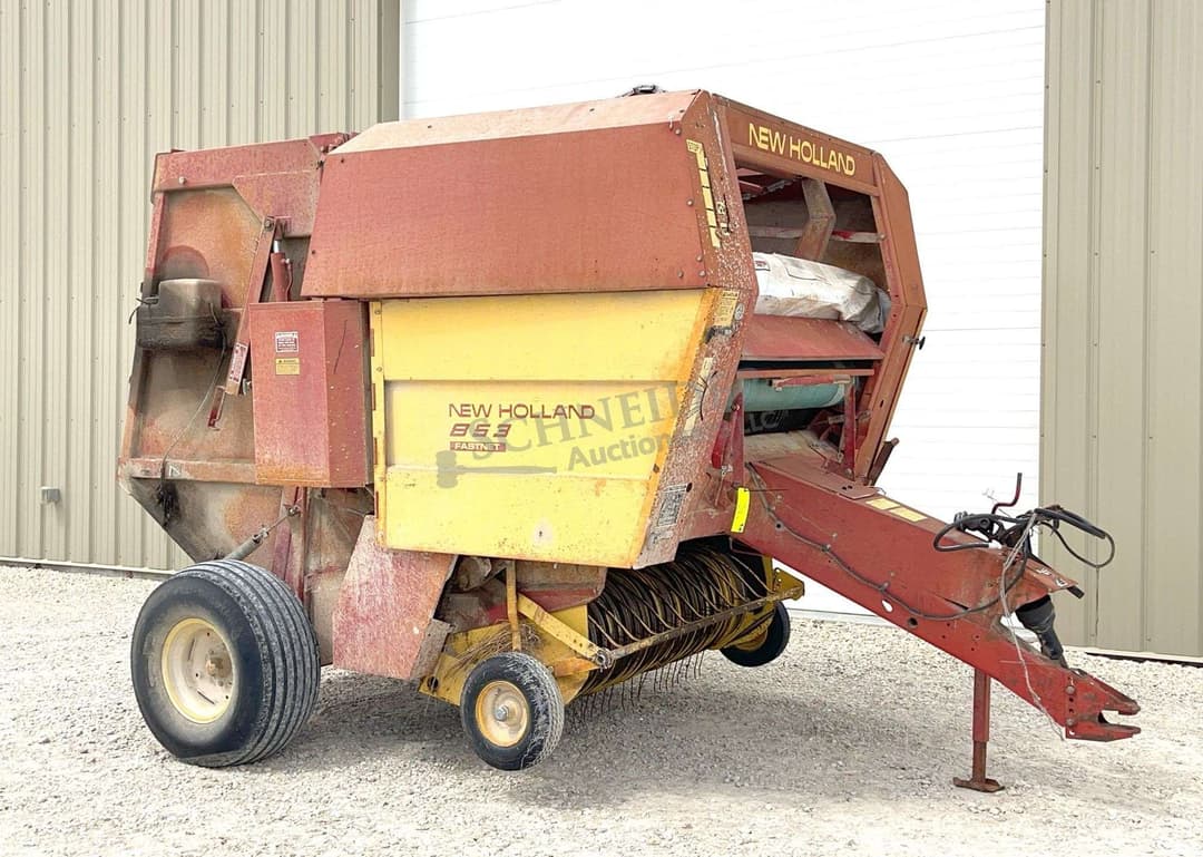 Image of New Holland 853 Primary image