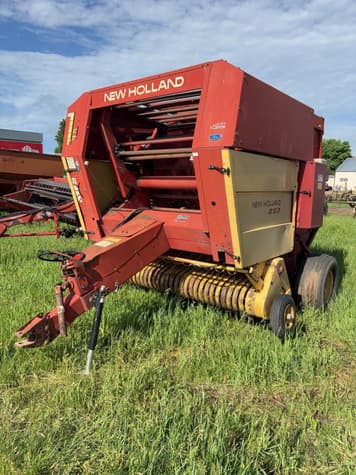 Main image New Holland 853