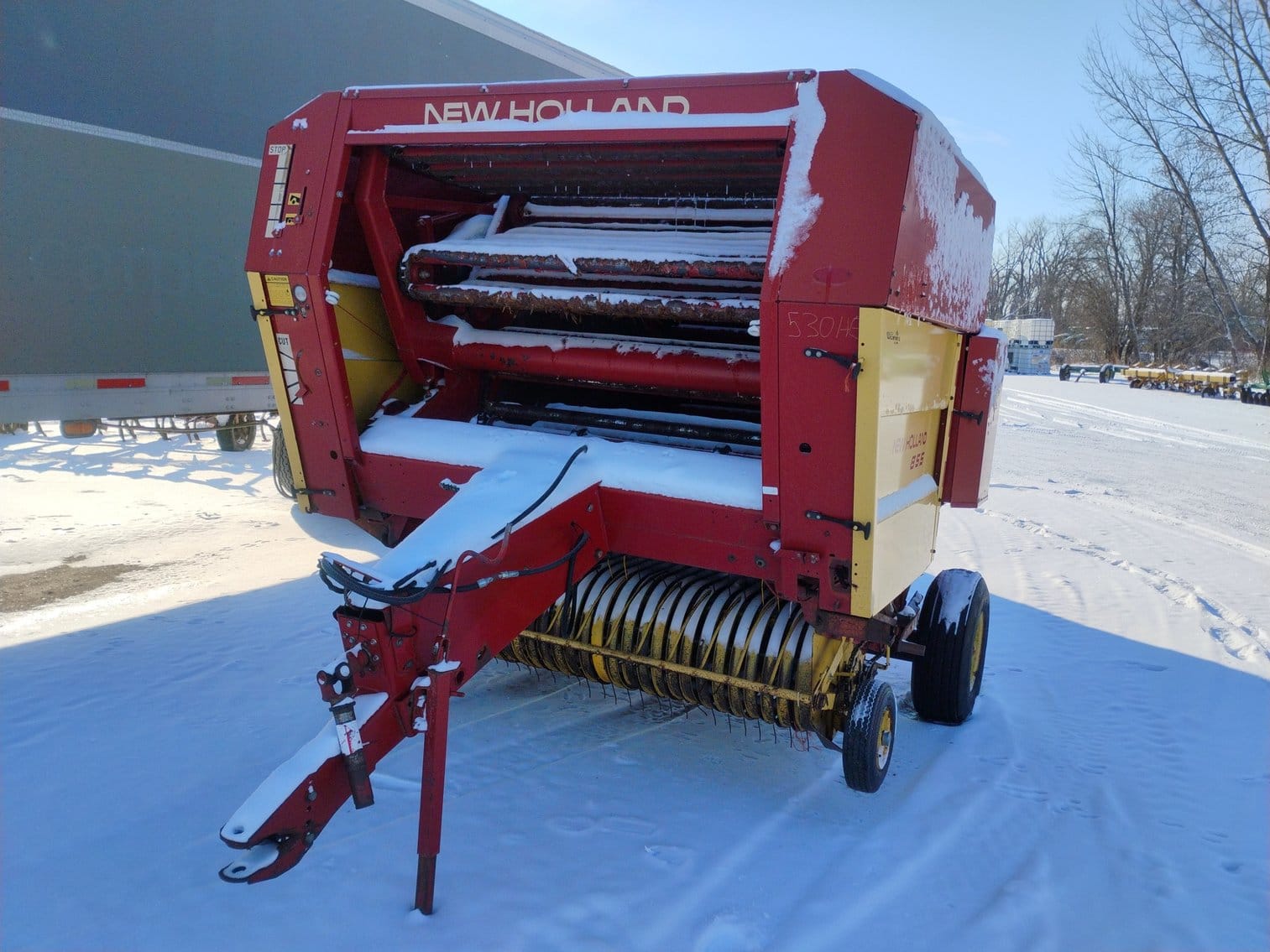 New Holland 855 Equipment Image0