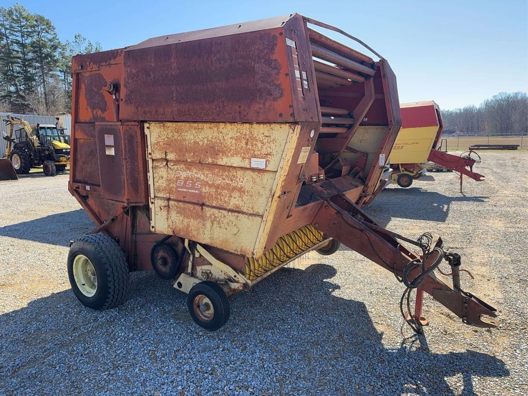 Image of New Holland 855 Primary image