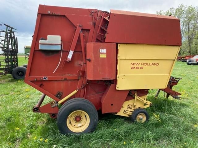 Image of New Holland 855 equipment image 2
