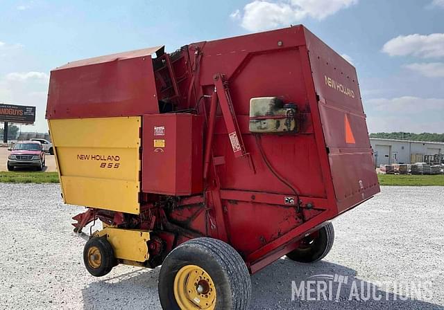 Image of New Holland 855 equipment image 2