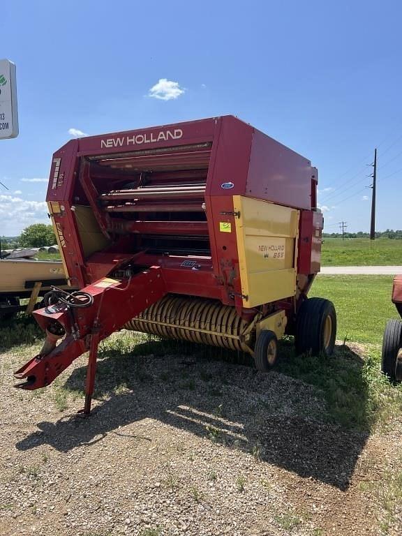 Image of New Holland 855 Image 0