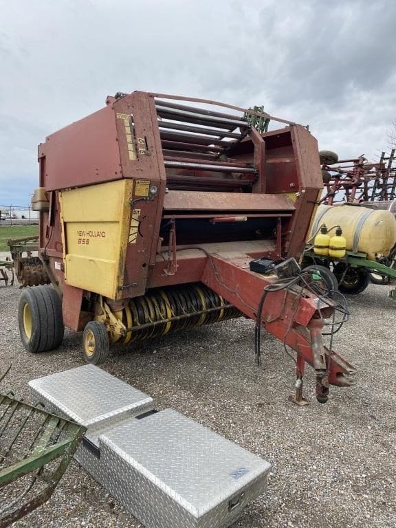 Image of New Holland 855 Primary image