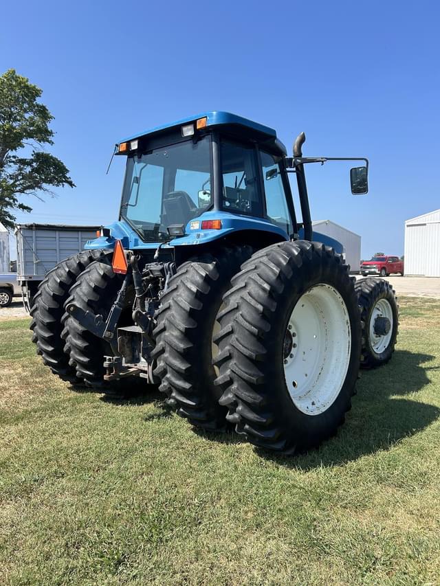 Image of New Holland 8670 equipment image 4
