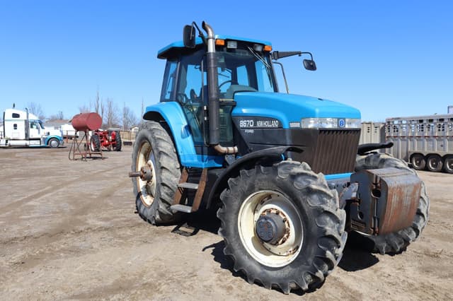 Image of New Holland 8670 equipment image 2