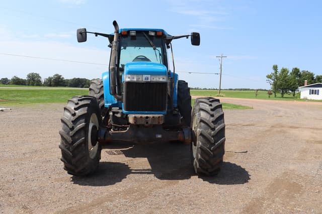 Image of New Holland 8670 equipment image 1