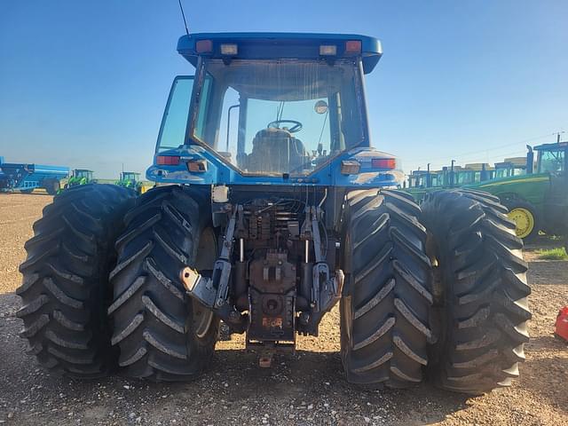 Image of New Holland 8670 equipment image 2