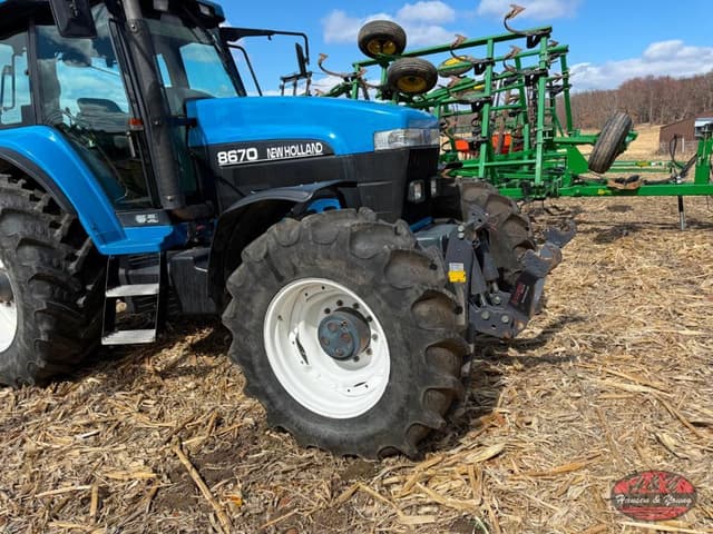 Image of New Holland 8670 equipment image 4