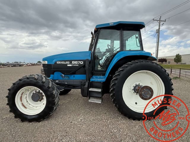 Image of New Holland 8670 equipment image 4