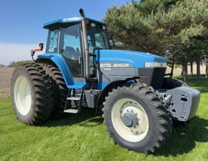 1997 New Holland 8770 Image