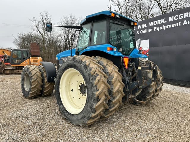 Image of New Holland 8770 equipment image 1