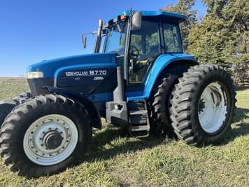 Main image New Holland 8770
