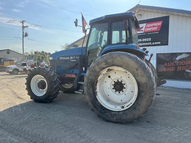 Image of New Holland 8770 equipment image 2