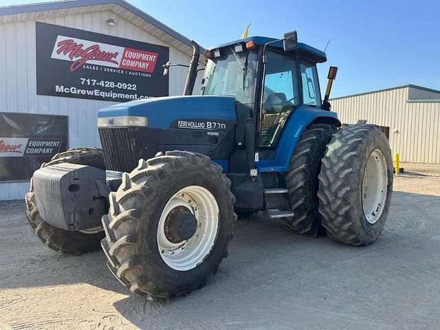 Image of New Holland 8770 equipment image 1