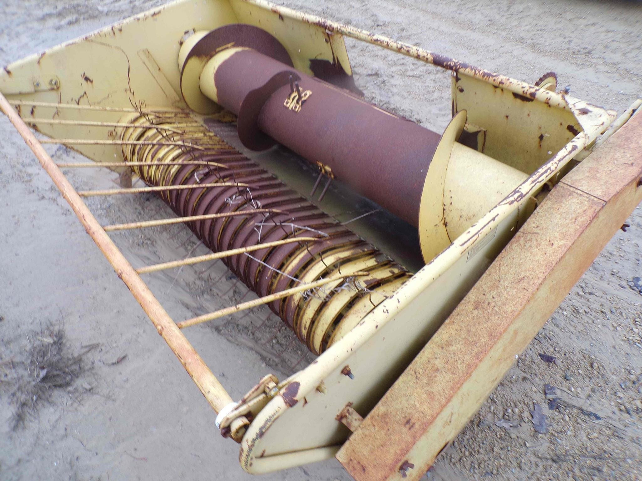 New Holland 880W Equipment Image0