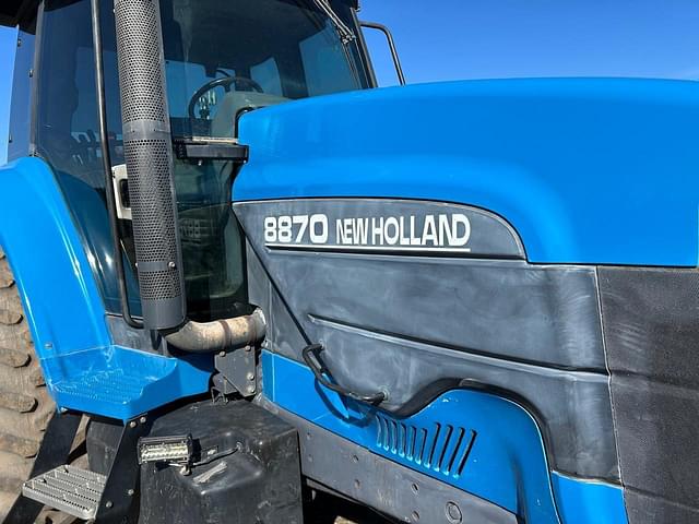 Image of New Holland 8870 equipment image 4