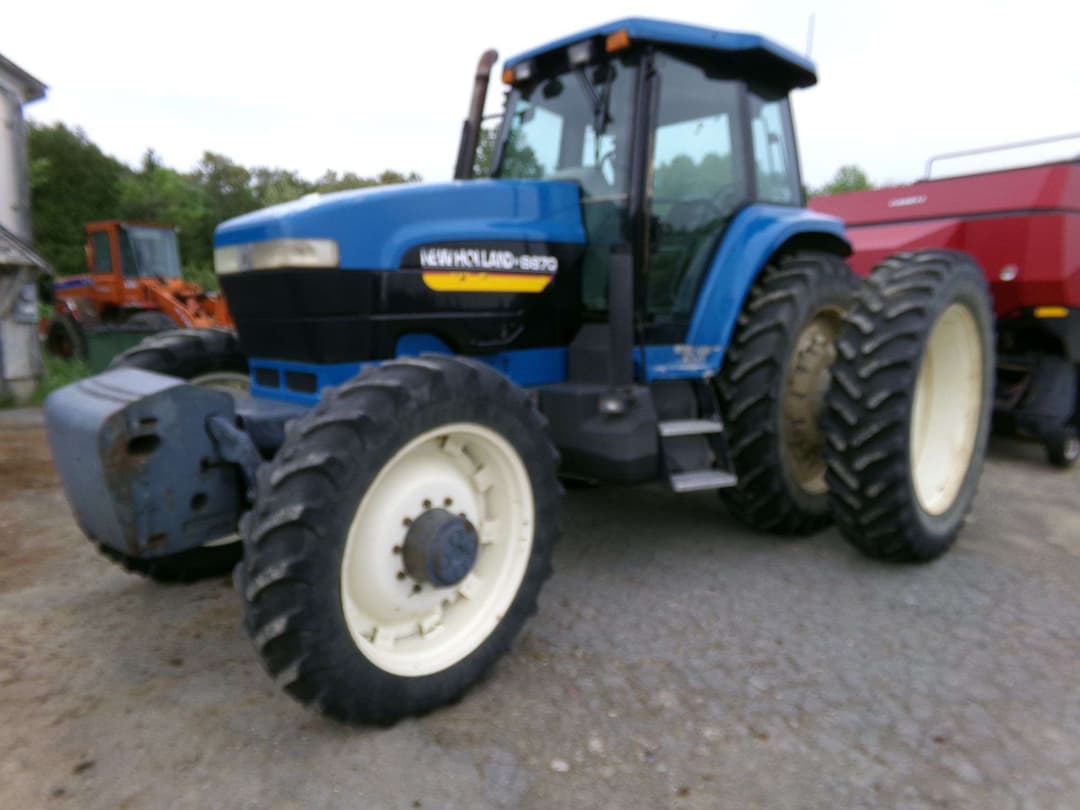 Image of New Holland 8870 Primary image