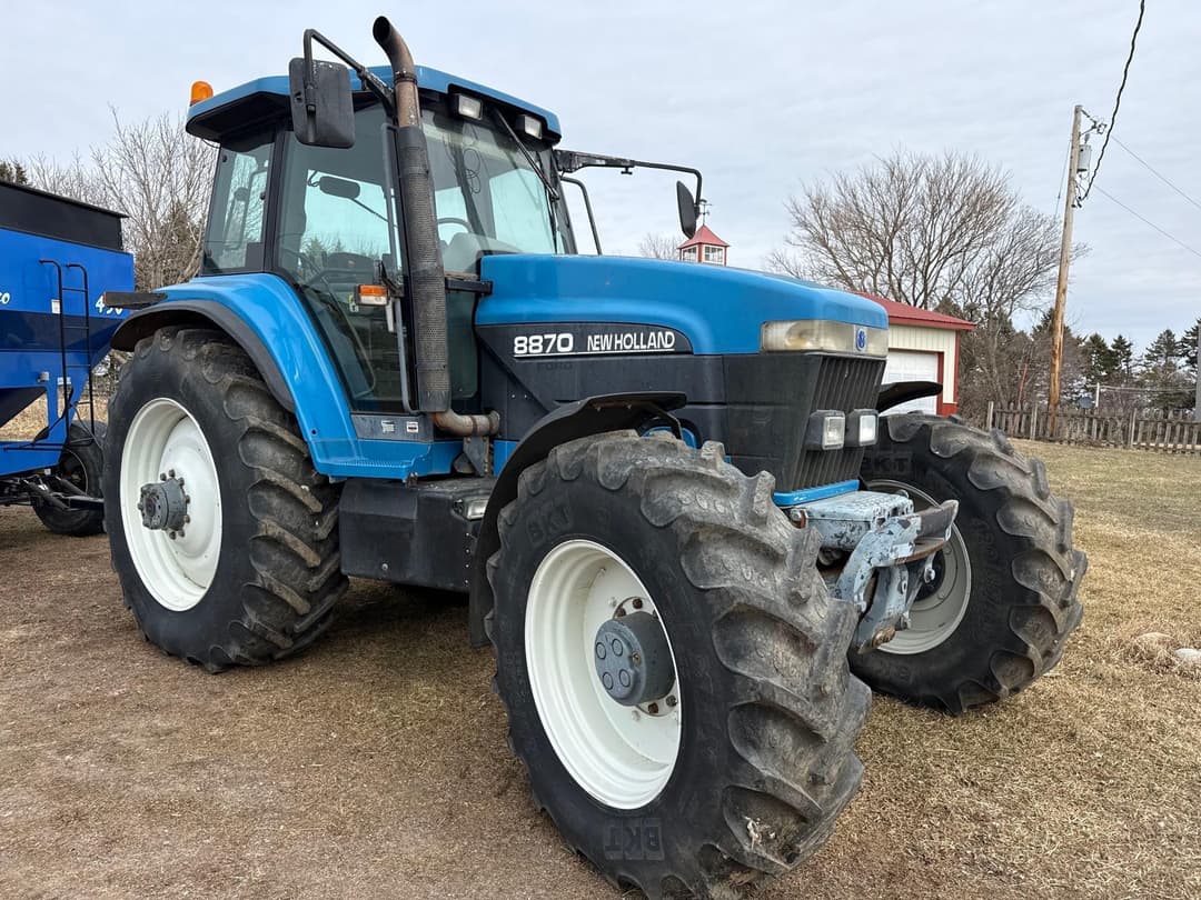 Image of New Holland 8870 Primary image
