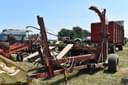 New Holland 890 Image